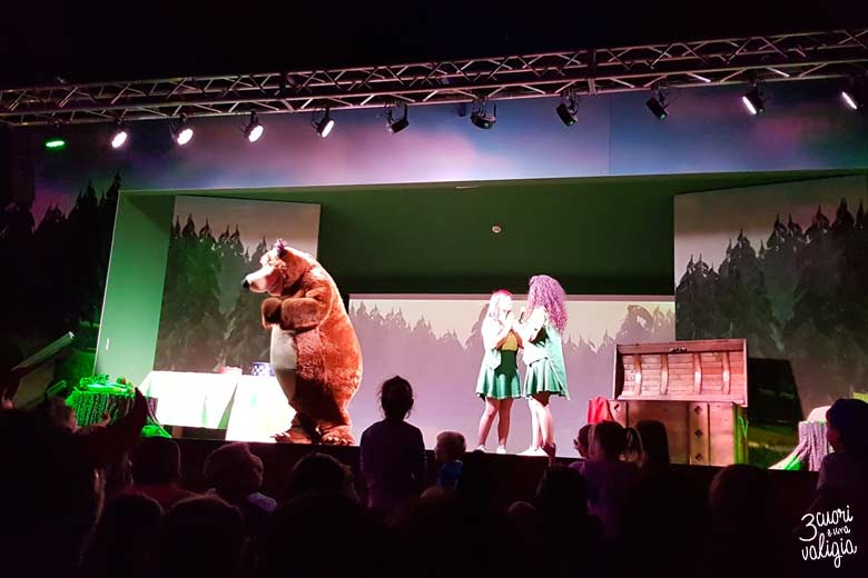 Leolandia con bambini - spettacolo con Masha e Orso