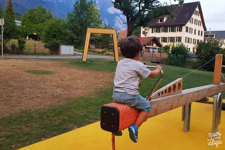 Svizzera - Walenstad, parco giochi lago di Walen